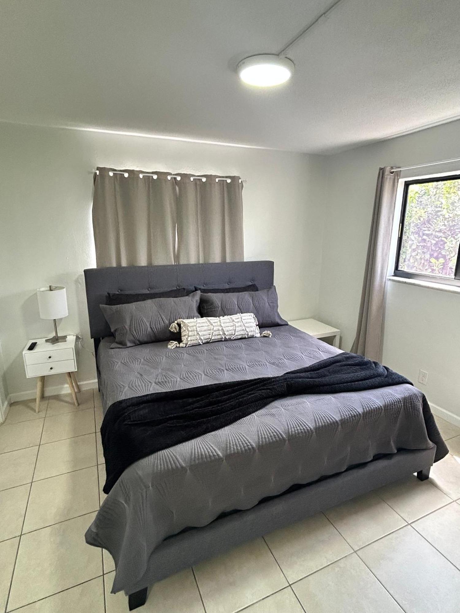 Apartment In Hollywood Close To Shops & Beach 110 Ngoại thất bức ảnh